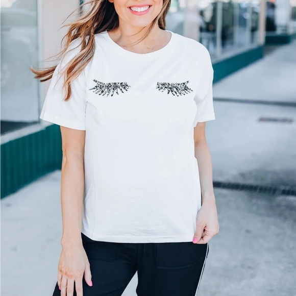 Ellison Bedazzled Eyelash Top White - Picture 2 of 11